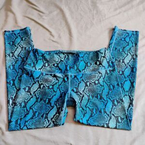 Noli Yoga Blue Snakeskin Python Print Leggings Womens XL High Rise Gym Athletic